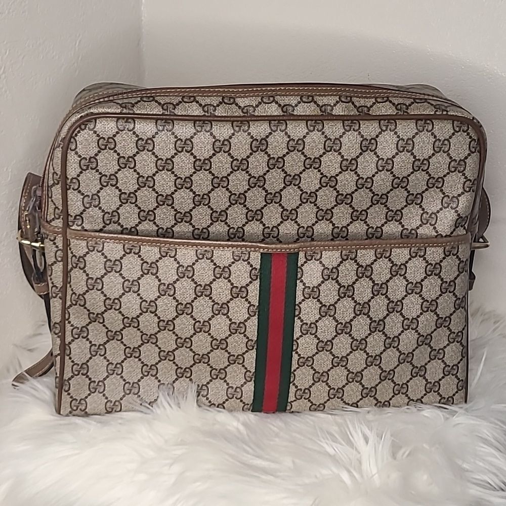 💯 Authentic Gucci Handbag with Cherryline 🍀 - Picture 12 of 13
